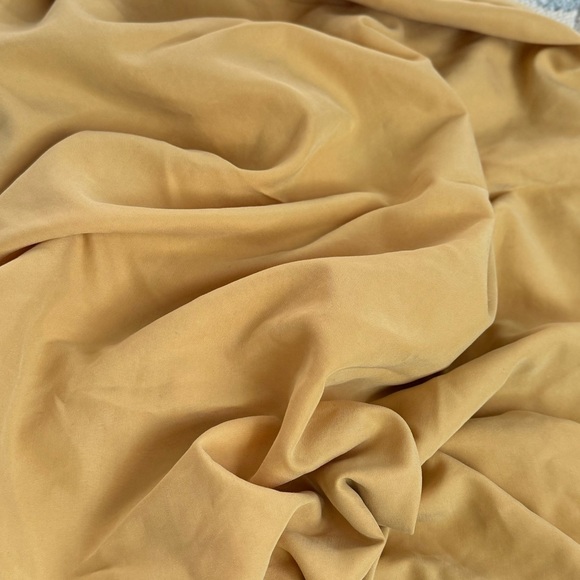 Mango Belted Front Slit Midi Skirt, beautiful yellow color US size XS - Picture 10 of 10